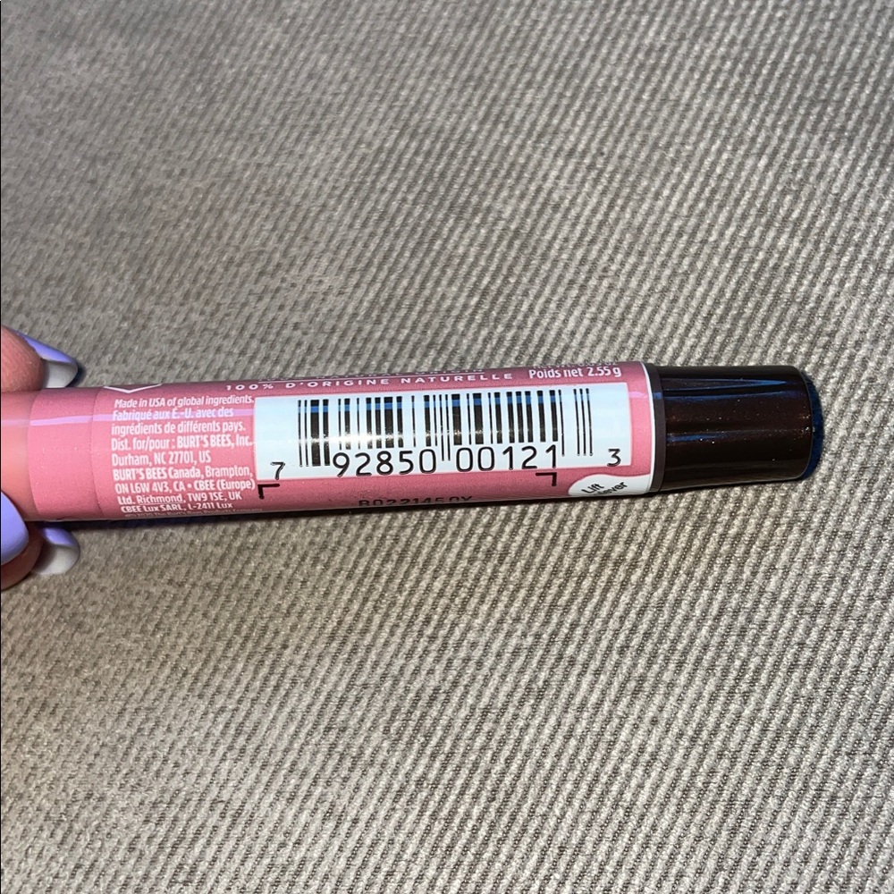 Burt’s Bees Peony Shimmer Lip Balm - Picture 5 of 5
